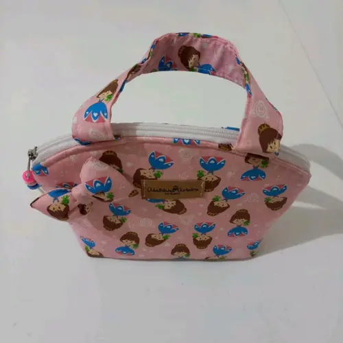 Bolsinha de mão infantil