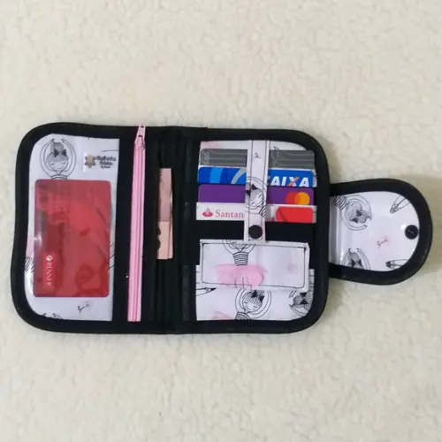Carteira com divisorias pra cartão