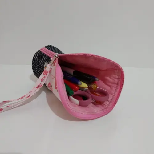 Estojo Que Vira Copinho
