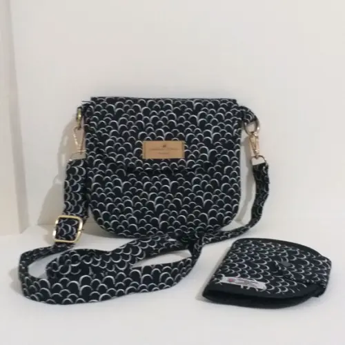 Kit bolsa e carteira compacta