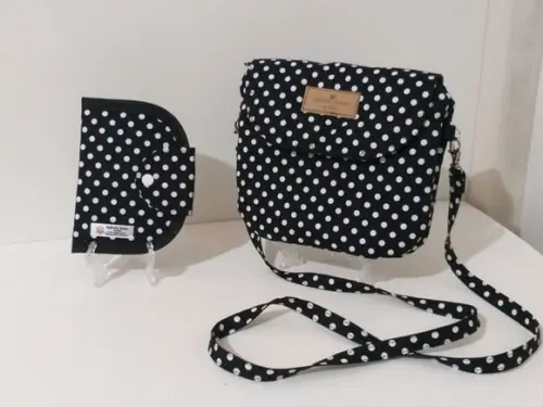 Kit bolsa e carteira compacta