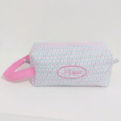 Necessaire com alça e com nome G