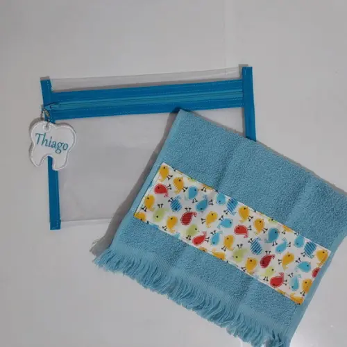 Necessaire Cristal Higiene Bucal com Tag e Toalhinha