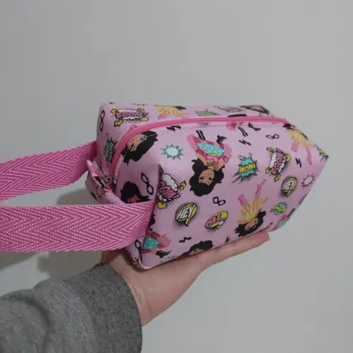 Necessaire infantil com alça