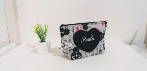 Necessaire personalizada com nome corujinha