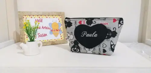 Necessaire personalizada com nome corujinha