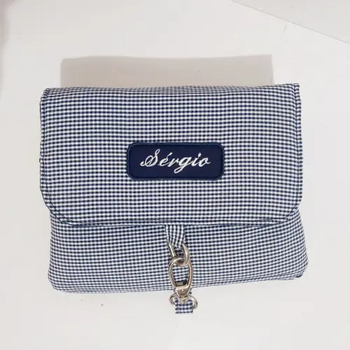 Necessaire organizadora de viagem