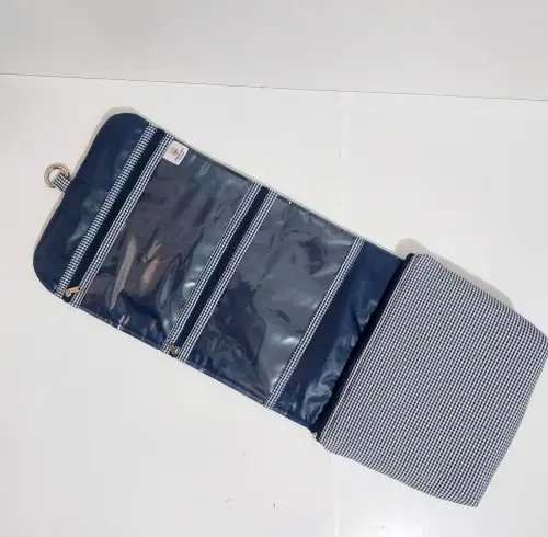 Necessaire organizadora de viagem