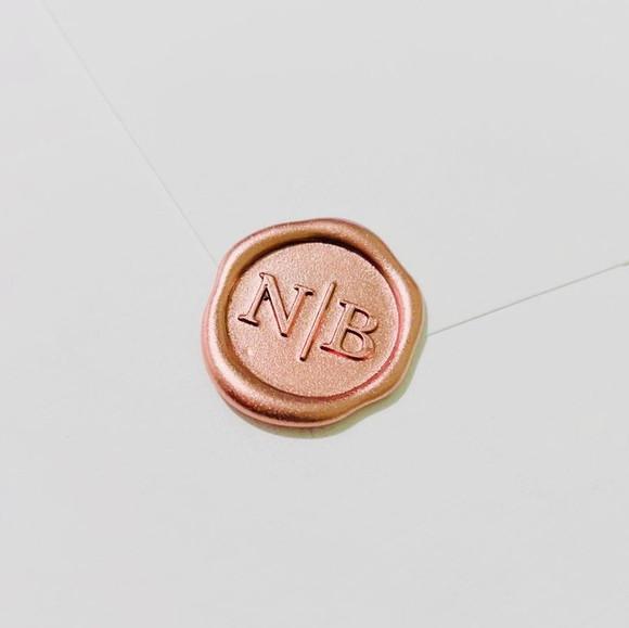 Lacre - N|b