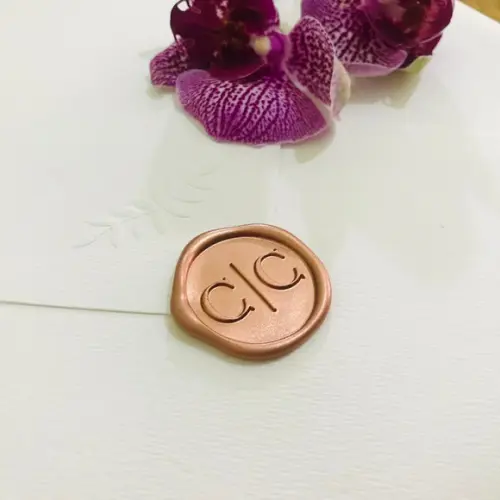 Lacre - C|c