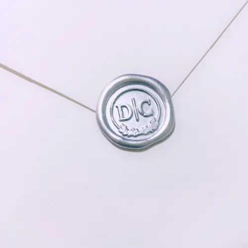 Lacre - D|c