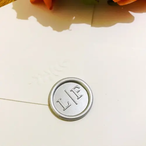 Lacre - L|f