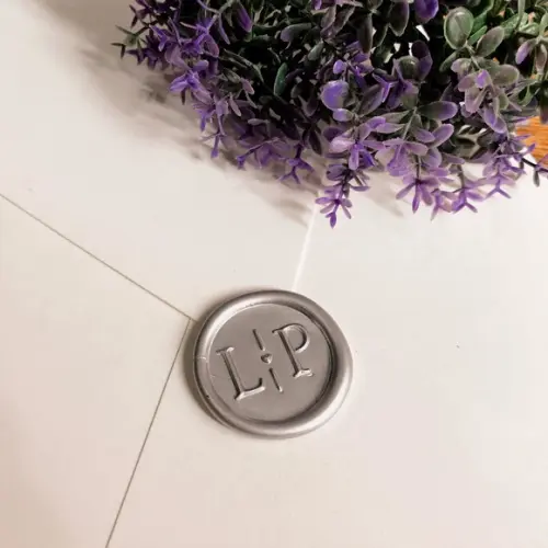 Lacre - L|p