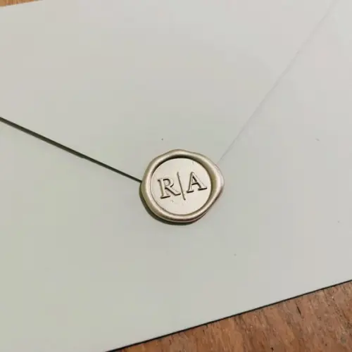 Lacre - R|a
