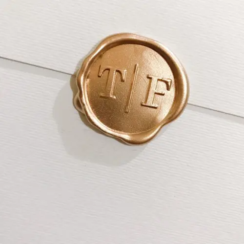 Lacre - T|f
