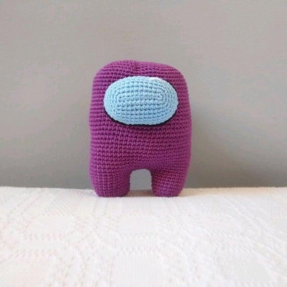 Boneco Among Us Roxo