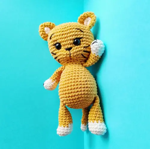 Gato Amarelo