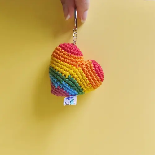 Chaveiro Mini Coração Bandeira Lgbt+ Arco-íris