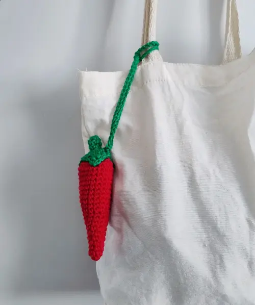 Bag Charm Pimenta