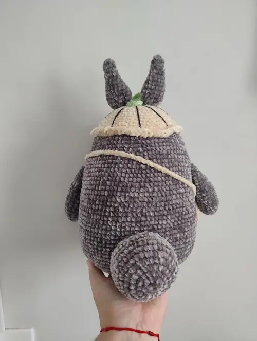 Totoro de Pelúcia com Chapéu