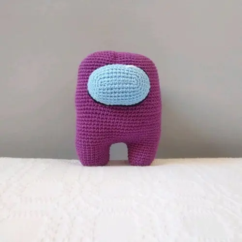 Boneco Among Us Roxo