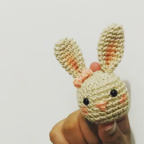 Chaveiro Coelha de Laço