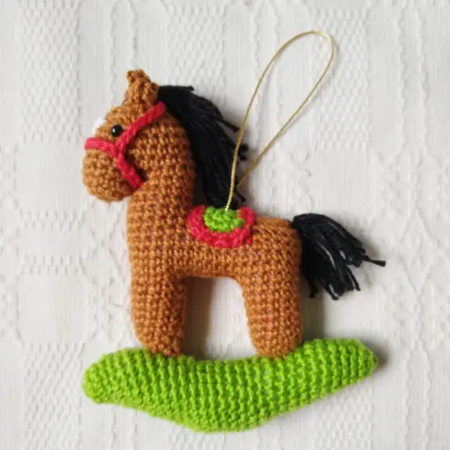 Enfeite de Natal Cavalinho de Brinquedo