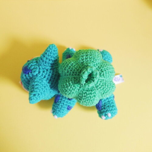 Pokemon Bulbasauro Deitado