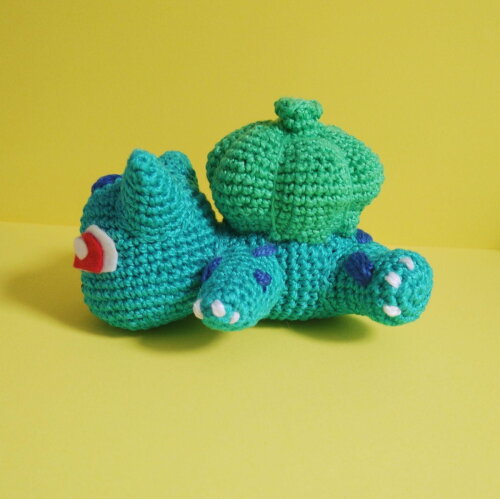 Pokemon Bulbasauro Deitado