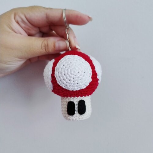 Chaveiro Cogumelo do Mario Vermelho (crescimento)
