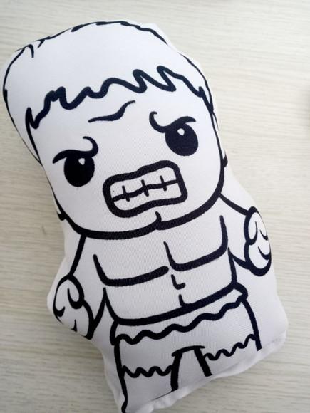 Almofada com Contorno + Canetinha