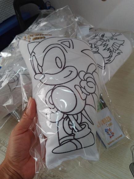 Almofada com Contorno + Canetinha