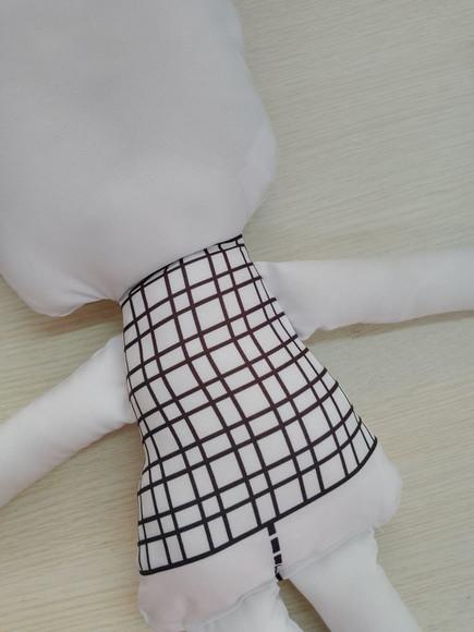 Boneca Pinte e Lave