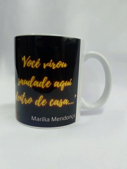 Caneca Marília Mendonça