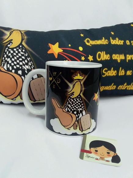 Kit Caneca Marília Mendonça + Almofada