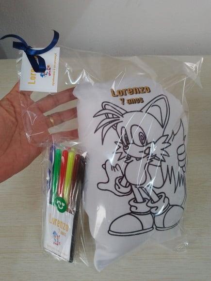 Almofada com Contorno + Canetinha