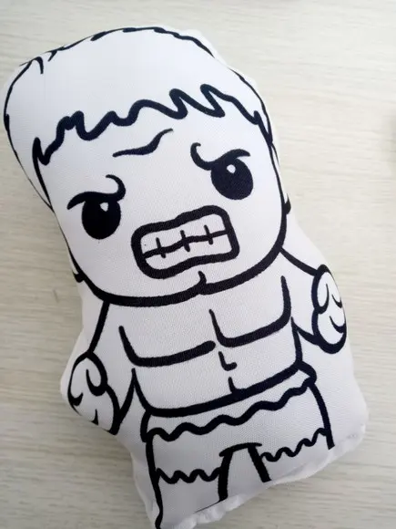 Almofada com Contorno + Canetinha