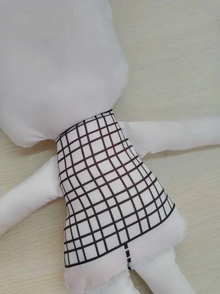 Boneca Pinte e Lave