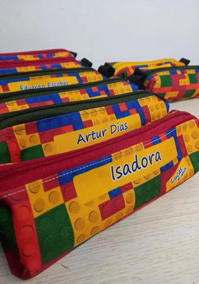 Estojo Escolar Lembrancinha