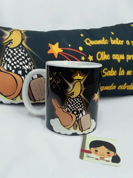 Kit Caneca Marília Mendonça + Almofada