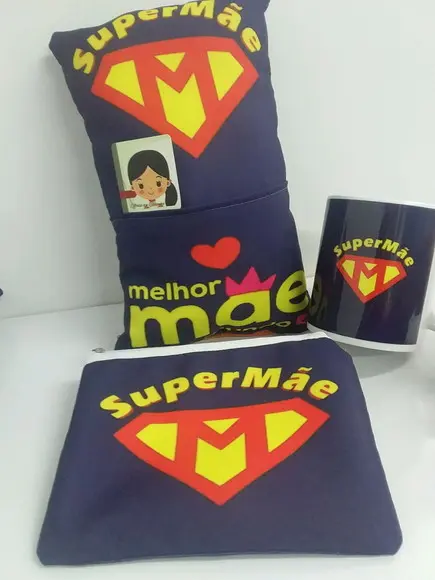 Kit dia das mães, almofada, caneca e necessarie