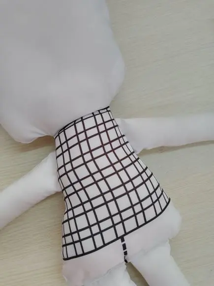 Boneca Pinte e Lave