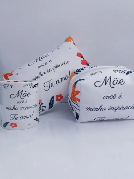 Kit Dia das Mães, Almofada, Caneca e Necessarie