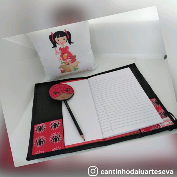 Capa Caderno e Lápis Homem Aranha