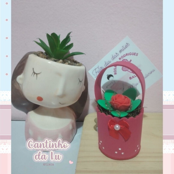 Cestinha com Mini Rosa