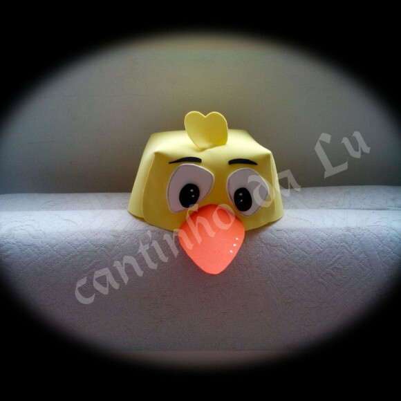 chapéu pintinho e galinha pintadinha