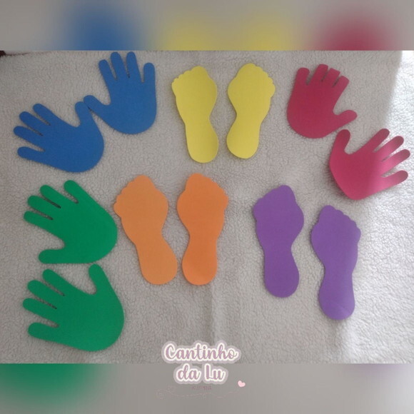 Pares de Pés e Mãos em Eva