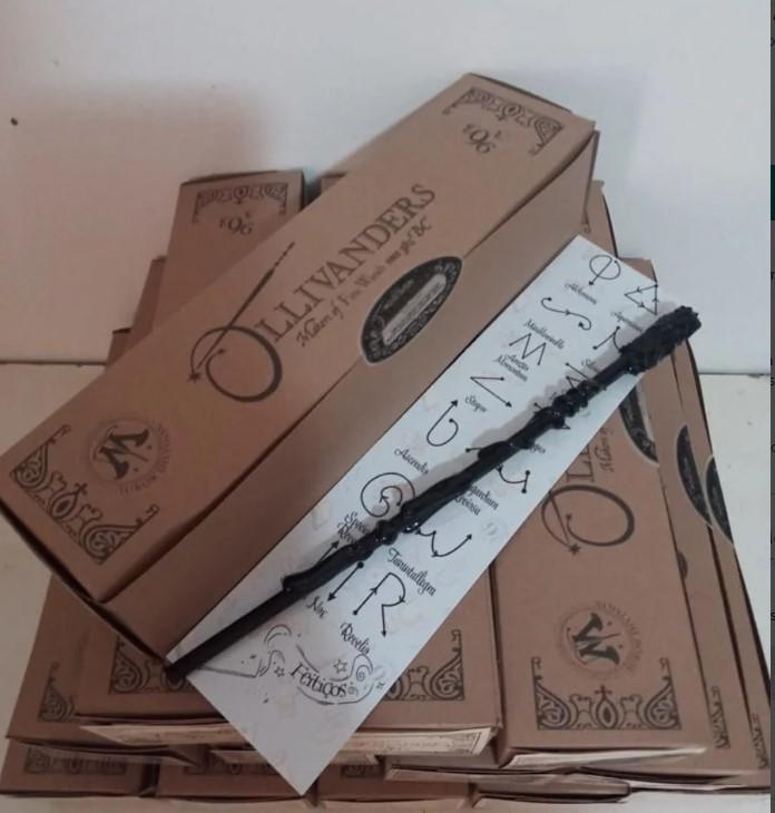 Varinhas Harry Potter + Caixa Ollivanders