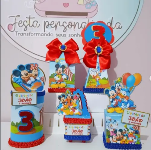 20 Personalizados Mickey no Parque de Diversões