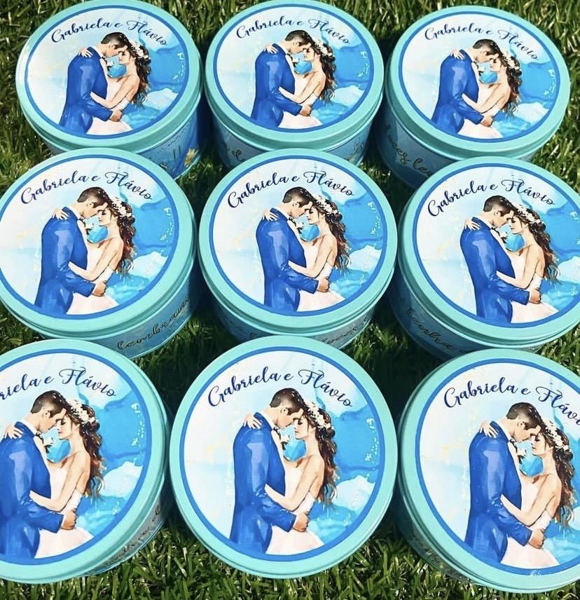 Latinha de casamento personalizada